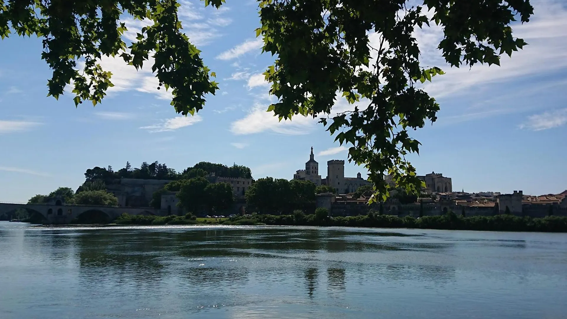 Lodges & Nature - 71 Avignon Frankrike